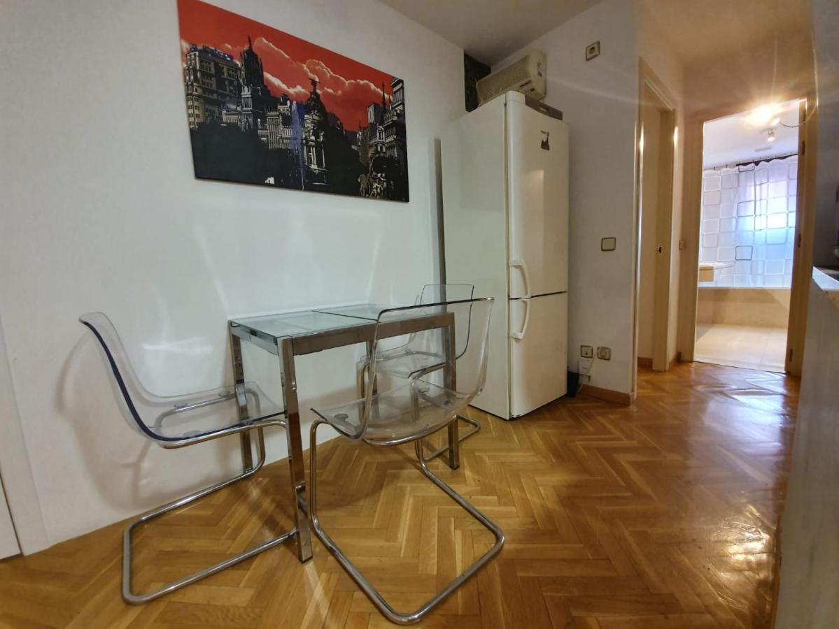 Fuencarral Barcelo Apartaments Parking Tph Madrid Exterior photo